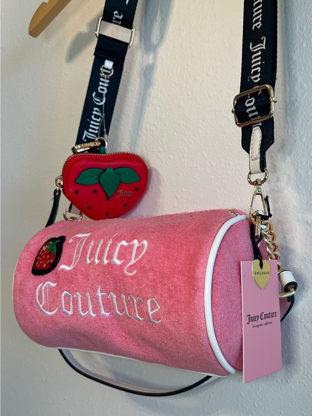 Juicy Couture Pink Velvet Barrel Bag with Strawberry Coin Charm - Picture 4 of 5